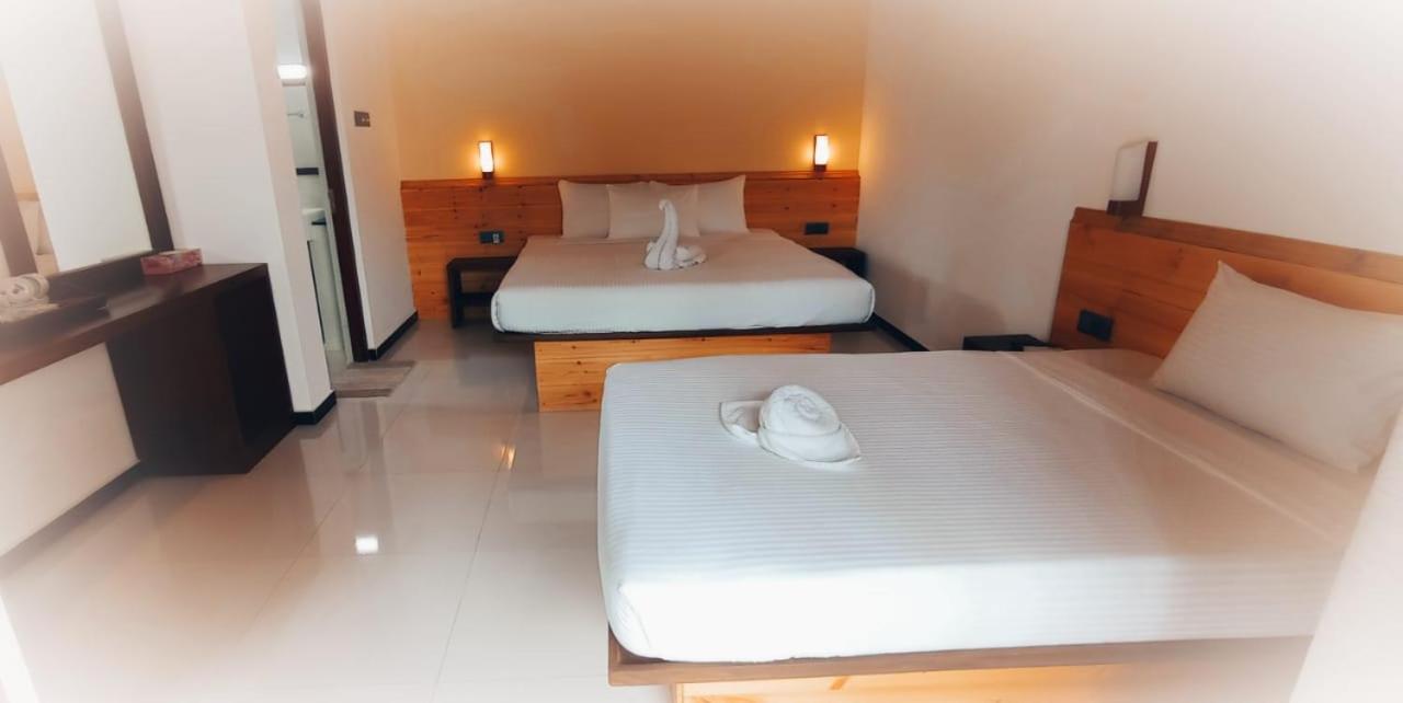 Hotel Bella Vista أنرادابورام المظهر الخارجي الصورة