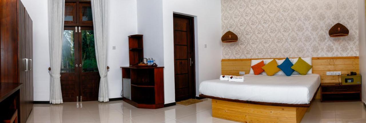 Hotel Bella Vista أنرادابورام المظهر الخارجي الصورة