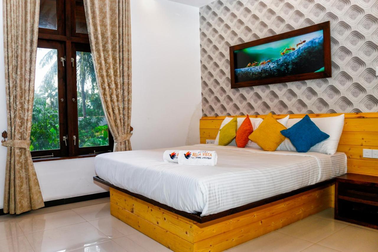 Hotel Bella Vista أنرادابورام المظهر الخارجي الصورة
