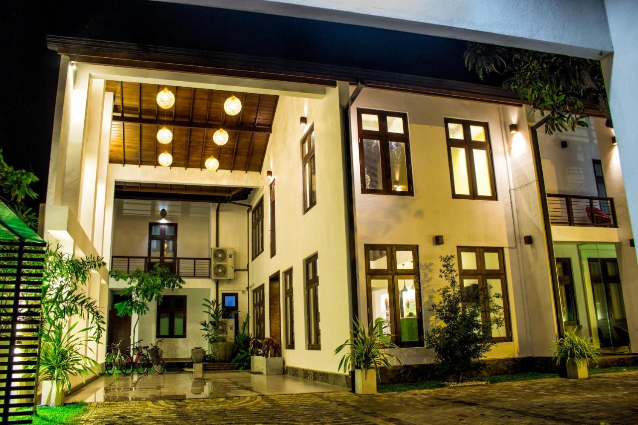Hotel Bella Vista أنرادابورام المظهر الخارجي الصورة